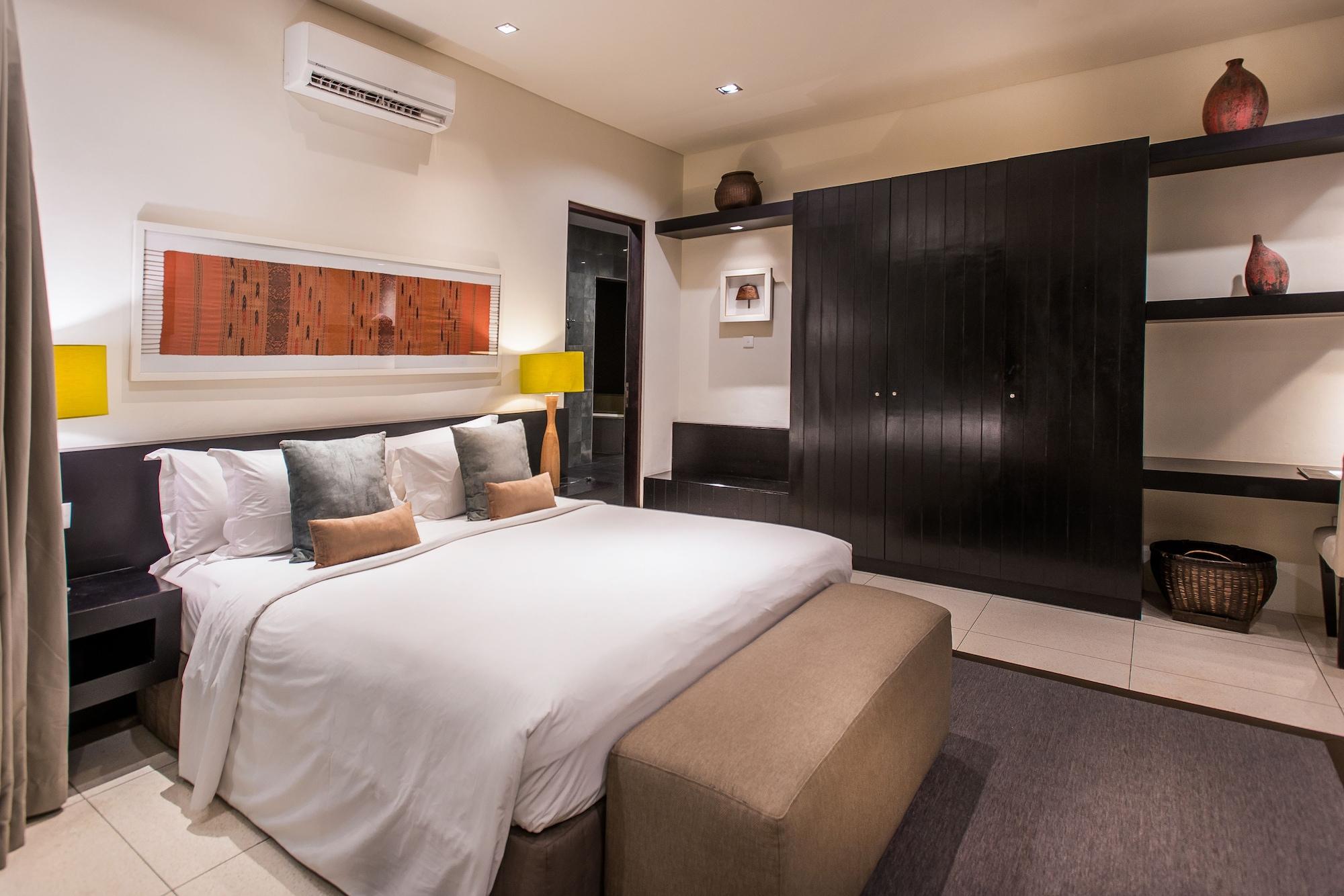 Cicada Luxury Townhouses Seminyak Exterior foto